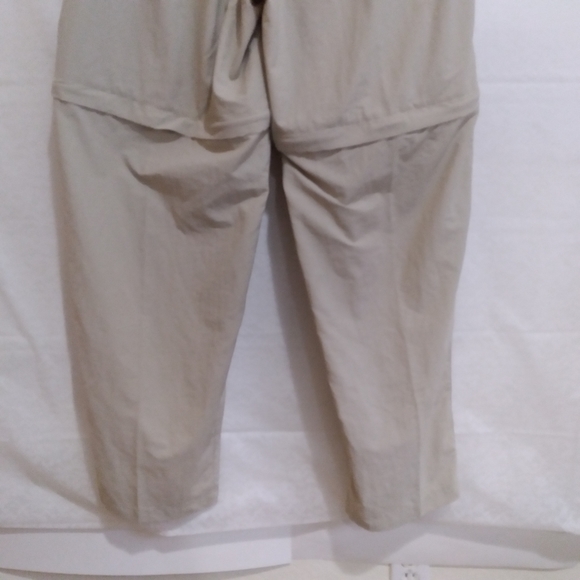 PFG Men's Convertible pants/shorts Cargo Columbia Brand L  & length 32 - Picture 4 of 8